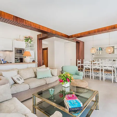 Villa Hibiscus *